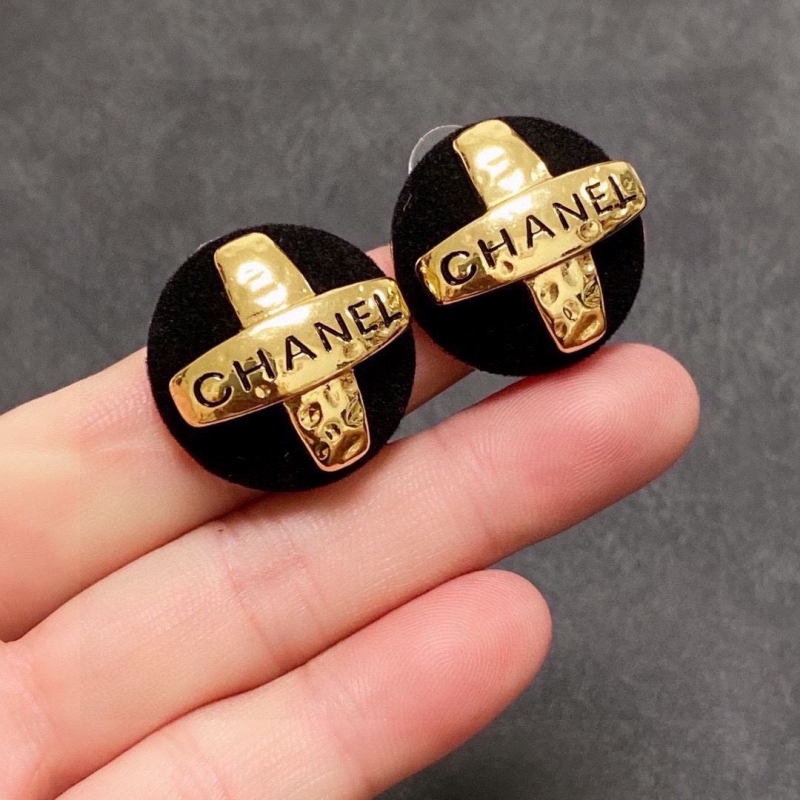 Ch**el earrings